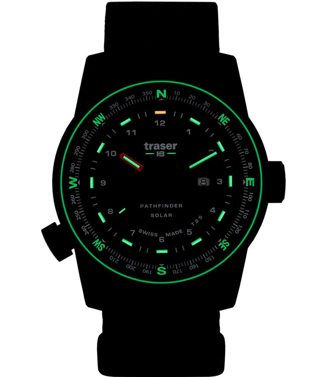 Traser H3 111392 Herrenuhr P68 Pathfinder Solar 46mm 10ATM