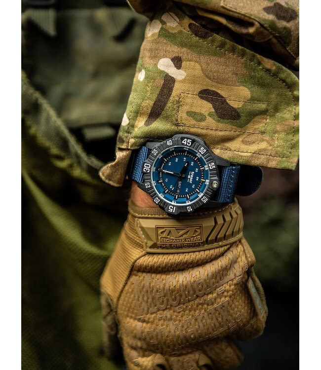 Traser H3 110724 P99 Q Tactical Blue Herrenuhr 46mm 20ATM