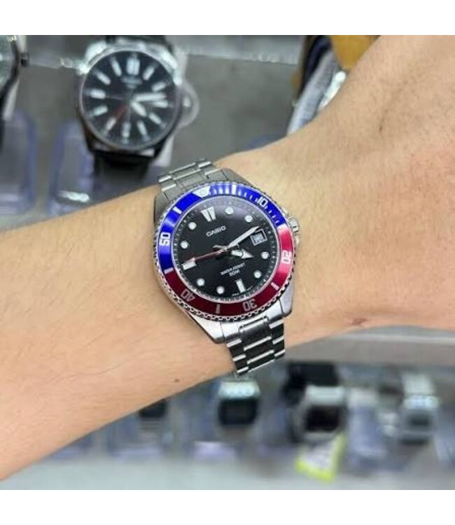 Casio  Duro MDV-10D-1A3VDF Herrenuhr Edelstahl Schwarz