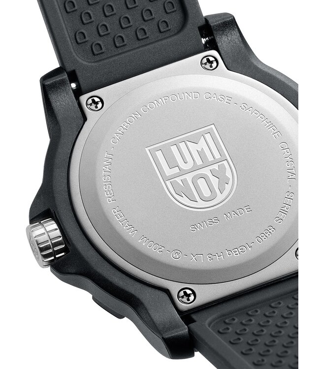 XL.8882.F Herrenuhr Land 45 mm