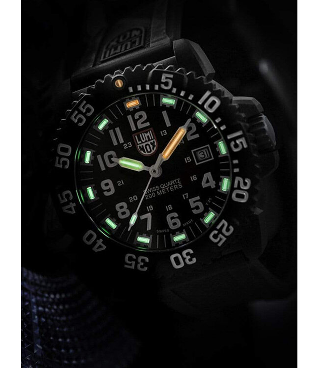 XS.3051.F Herrenuhr Sea 44 mm