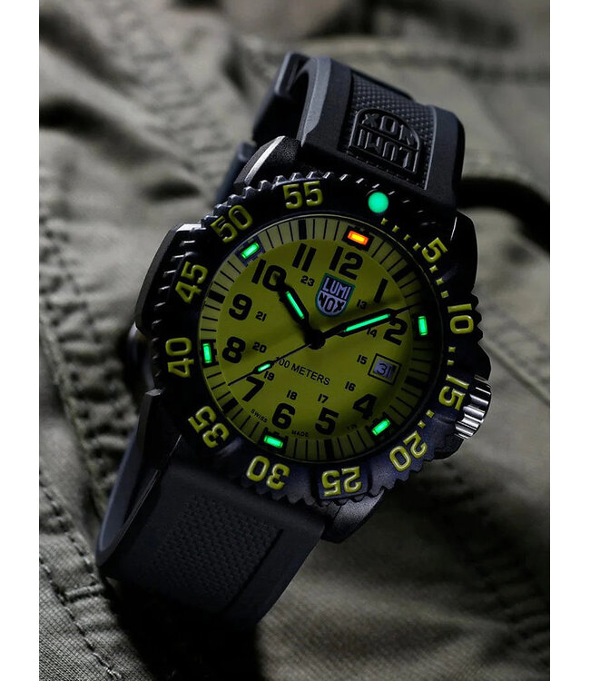 X2.2055.1 Herrenuhr Sea 44 mm