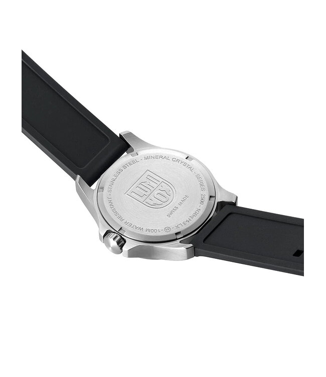 X2.2502 Herrenuhr Patagonia 44 mm