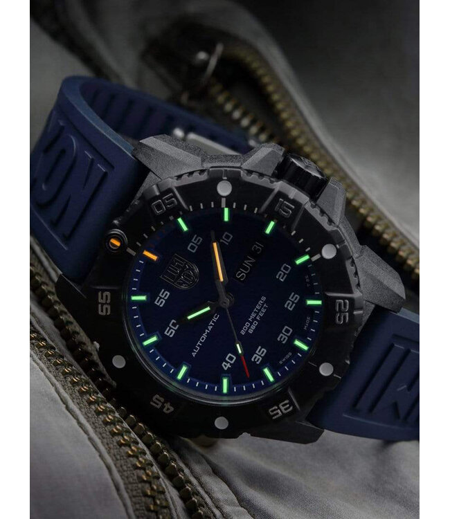 XS.3863 Herrenuhr Master 45 mm