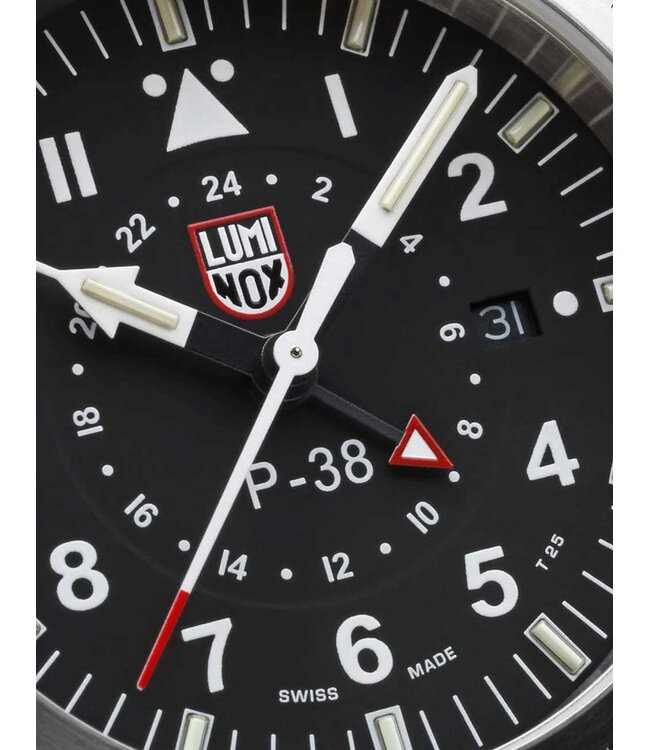 XA.9521 Herrenuhr P-38 42 mm