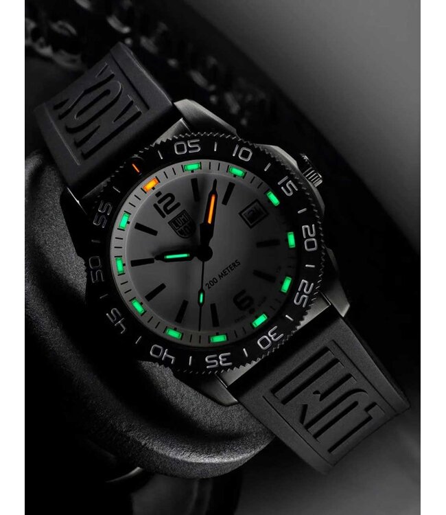 XS.3127M Herrenuhr Pacific 39 mm