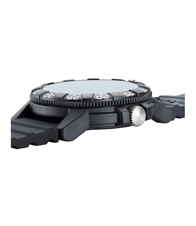 XS.0325 Herrenuhr Leatherback 44 mm