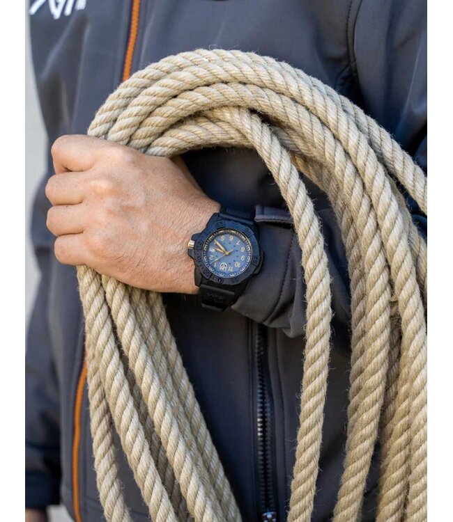 XS.3508.GOLD Herrenuhr Navy 45 mm