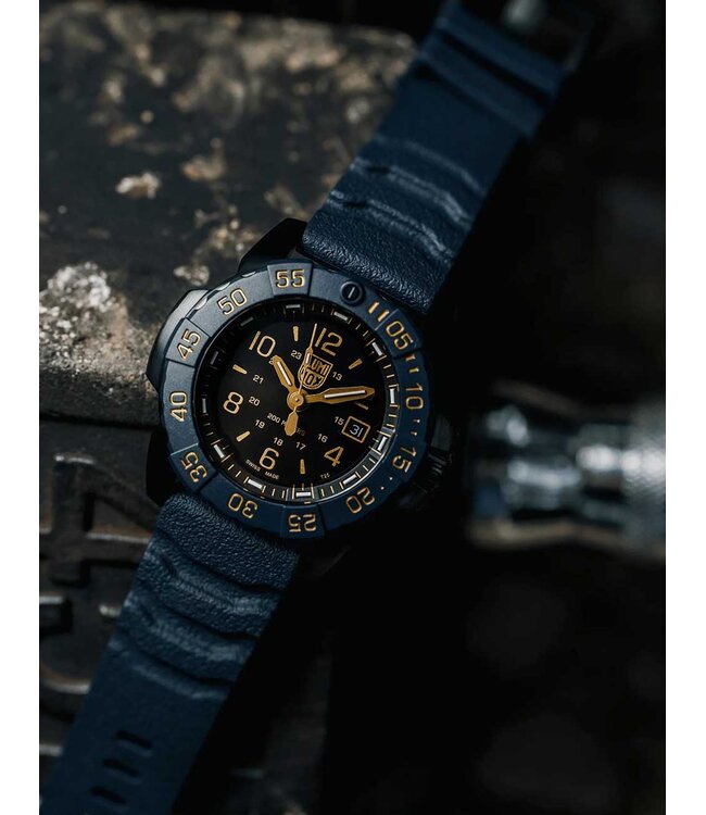 XS.3255.CB.NSF Herrenuhr Navy 45 mm