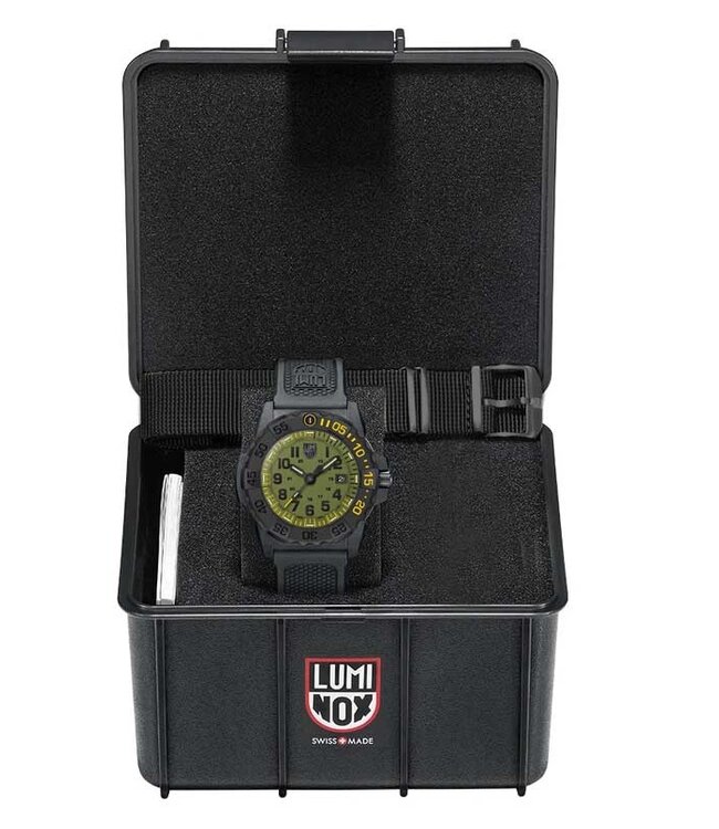 XS.3517.NSF.SET Herrenuhr Navy 45 mm