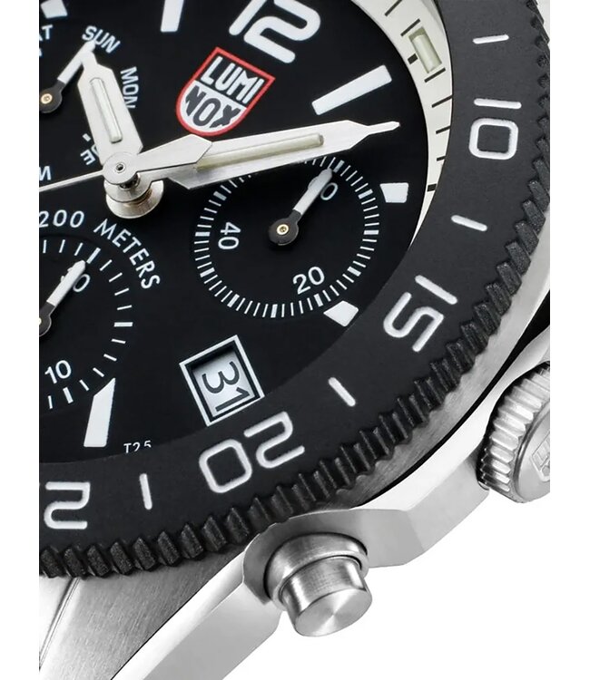 XS.3141.M Herrenuhr Pacific 44 mm