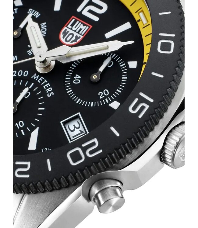 XS.3145.M Herrenuhr Pacific 44 mm