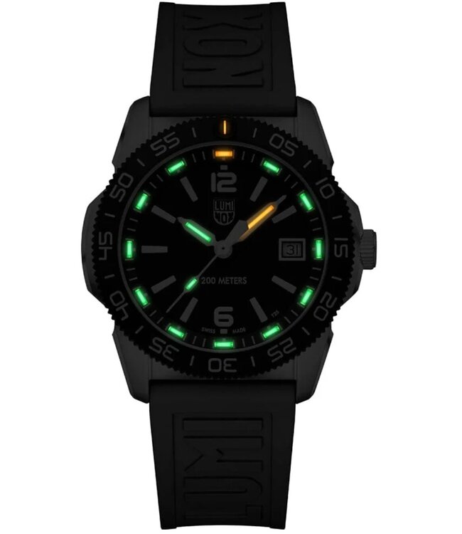 XS.CA22M Herrenuhr Pacific 39 mm
