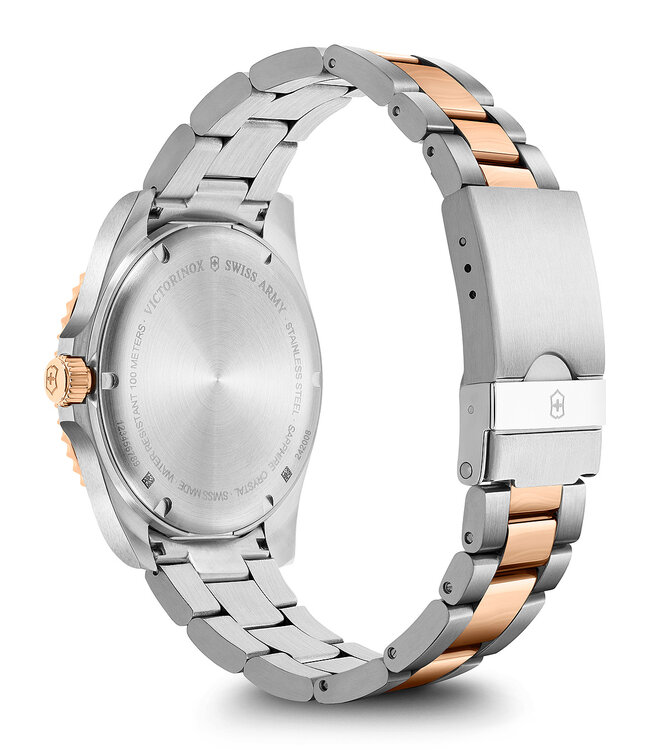 Victorinox  242008 Herrenuhr Maverick 43 mm