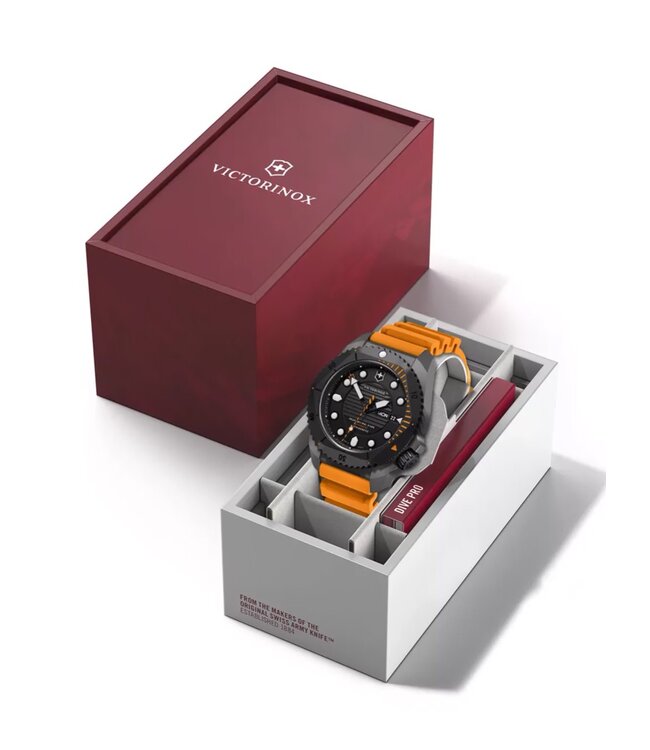 Victorinox  241996 Herrenuhr Dive 43 mm