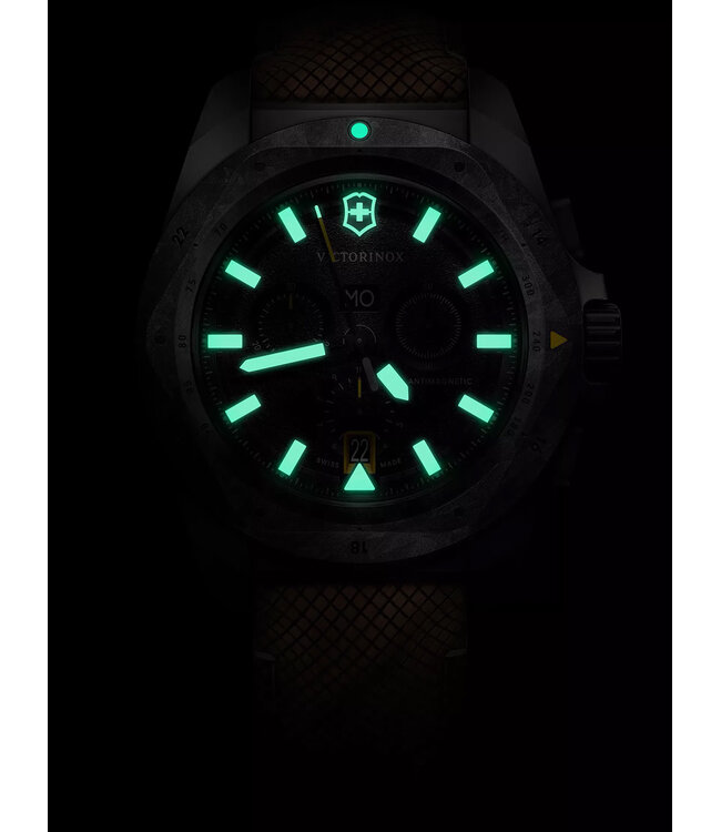 Victorinox  241988.1 Herrenuhr I.N.O.X Chronograph 43 mm