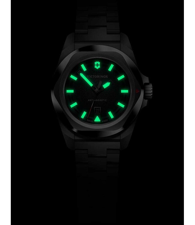 Victorinox  242036 Damenuhr I.N.O.X. 32 mm
