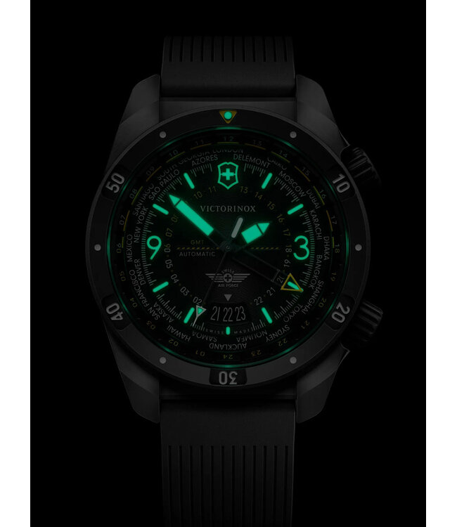 Victorinox  242005 Herrenuhr Air 43 mm