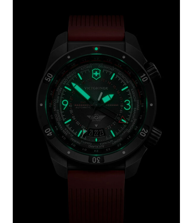 Victorinox  242006 Herrenuhr Air 43 mm