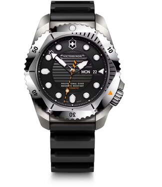 Victorinox  242070 Herrenuhr Dive 43 mm