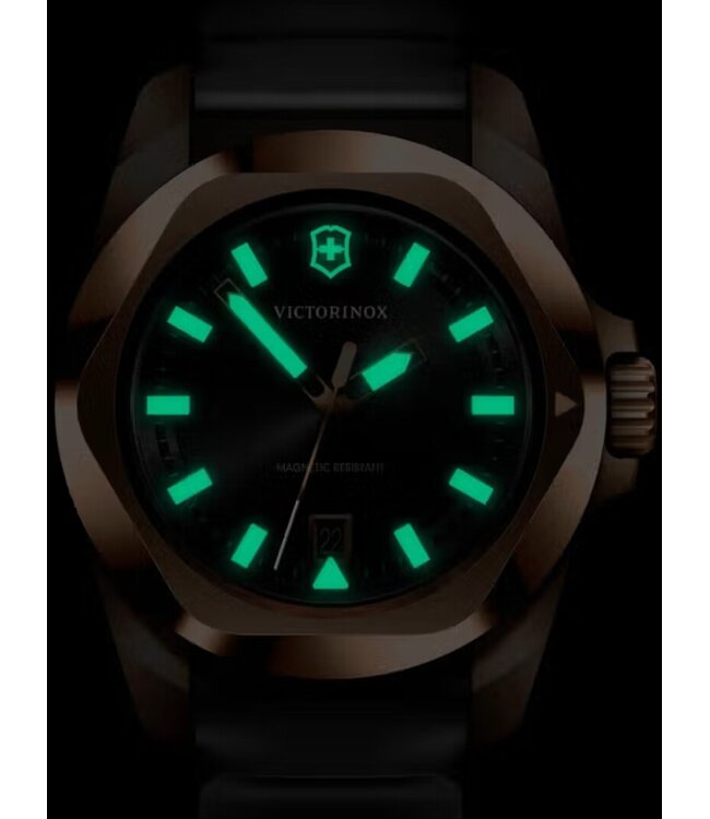 Victorinox  242089 Herrenuhr I.N.O.X 41 mm