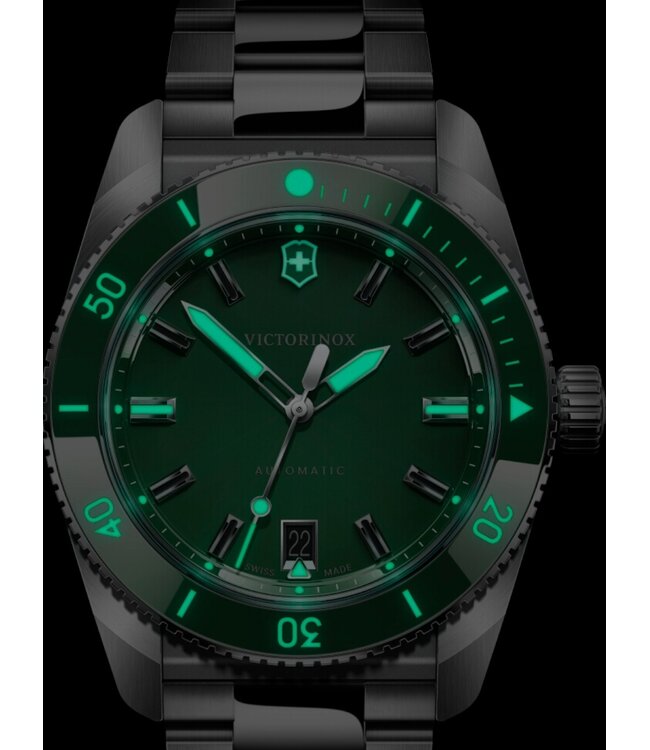 Victorinox  242107 Herrenuhr Maverick 39 mm