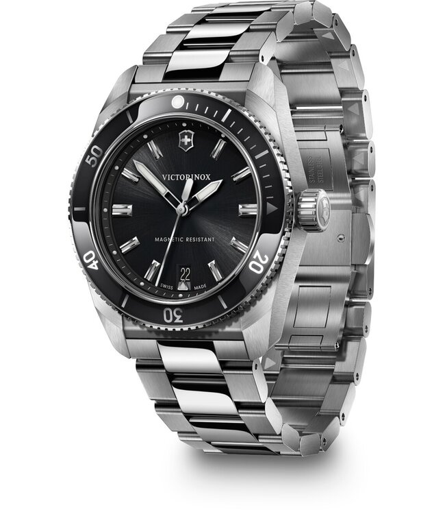 Victorinox  242097 Herrenuhr Maverick 39 mm