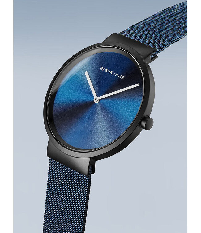 Bering 19039-327 Herrenuhr Men's 39 mm