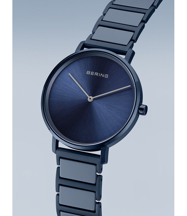 Bering 18539-797 Herrenuhr Men's 39 mm