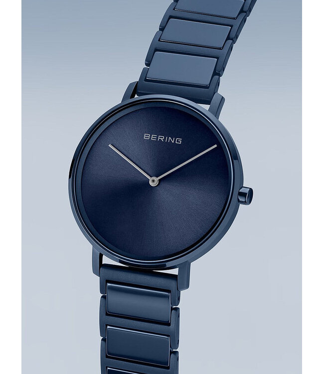 Bering 18531-797 Damenuhr 31 mm