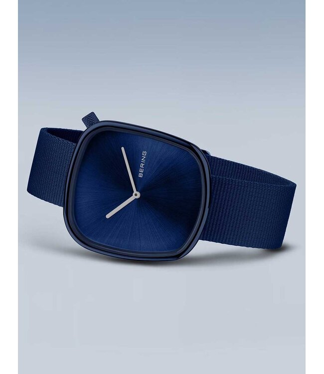 Bering 18040-397 Herrenuhr Pebble 40 mm