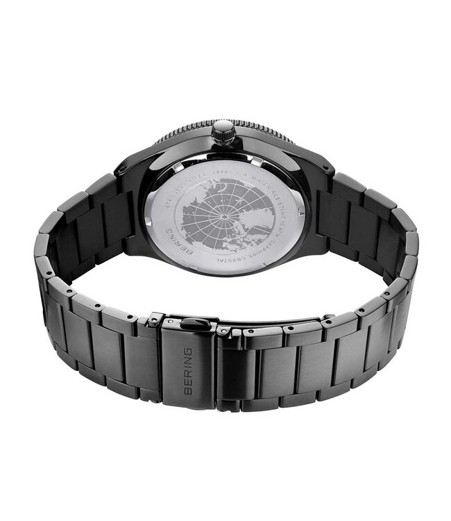 Bering 14443-779 Herrenuhr Solar 43 mm