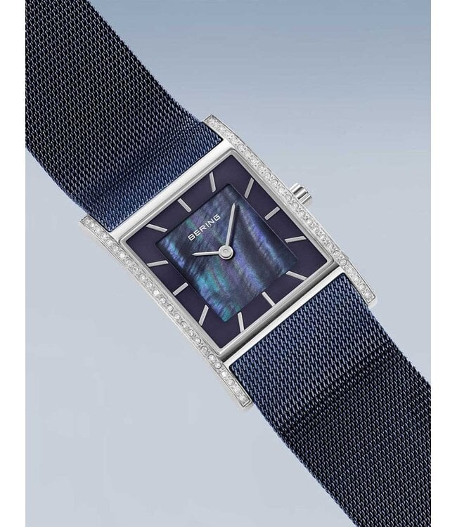 Bering 10426-397-S Damenuhr Classic 26 mm