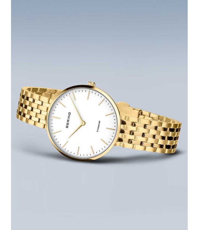 Bering 19334-334 Damenuhr Titanium 34 mm