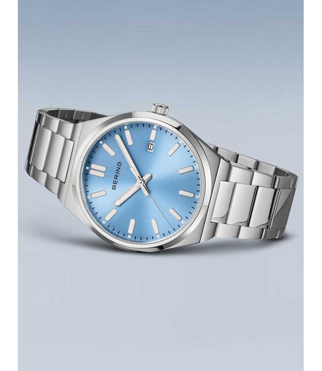 Bering 17639-707 Herrenuhr Classic 39 mm