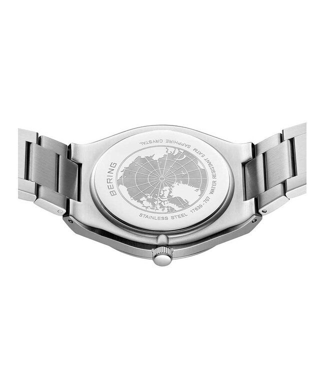 Bering 17639-707 Herrenuhr Classic 39 mm