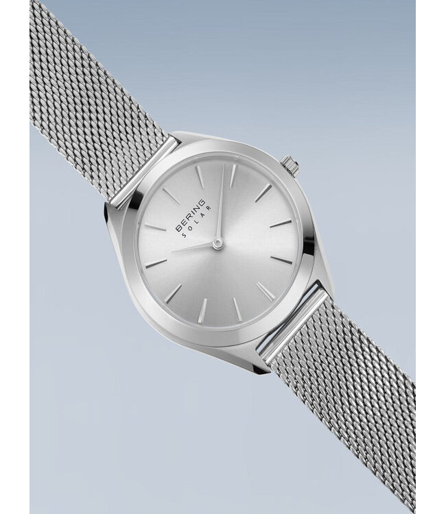 Bering 17331-000 Damenuhr Solar 31 mm