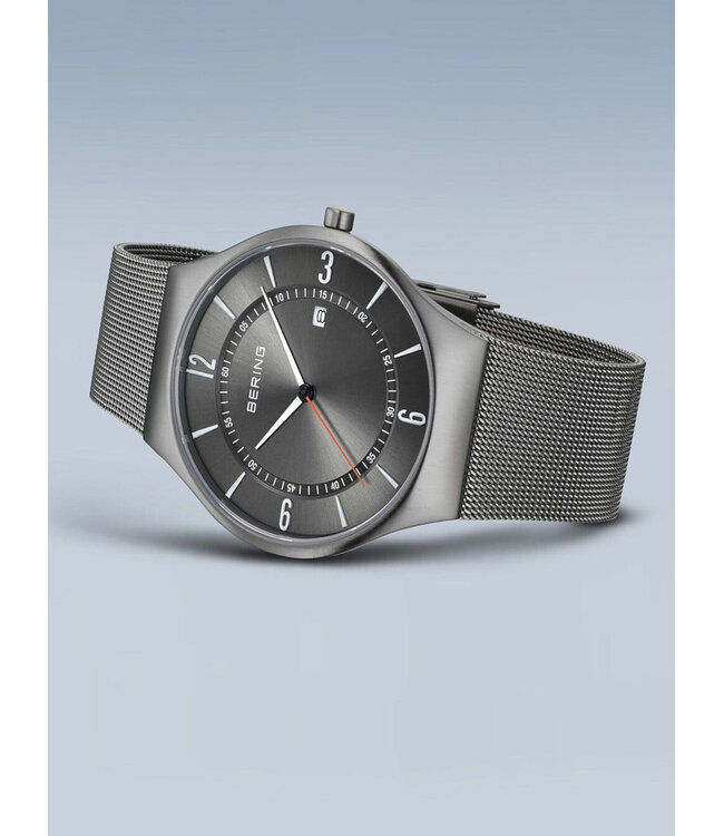 Bering 15940-377 Herrenuhr Classic 40 mm