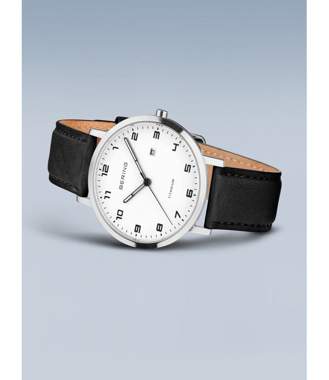 Bering 18634-404 Damenuhr Titanium 34 mm