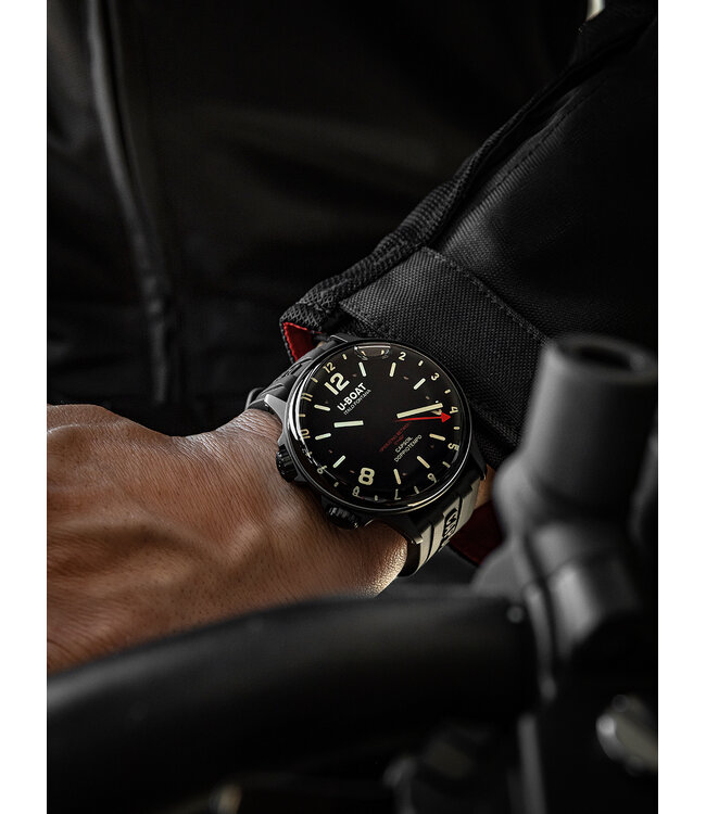 U-Boat 8770/A Herrenuhr Capsoil 45 mm