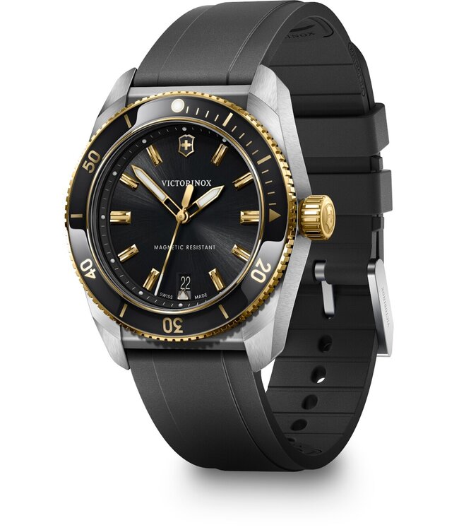 Victorinox  242099 Herrenuhr Maverick 39 mm