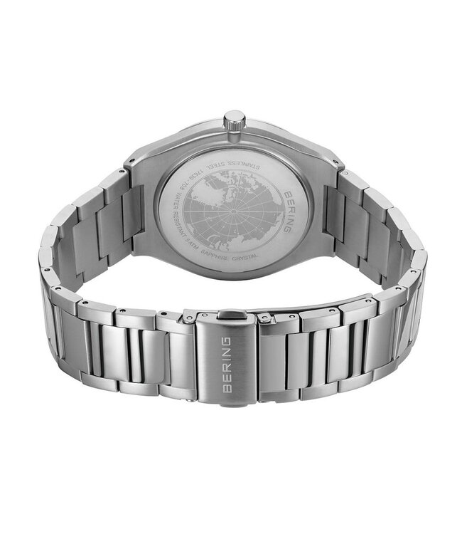 Bering 17639-708 Herrenuhr Classic 39 mm