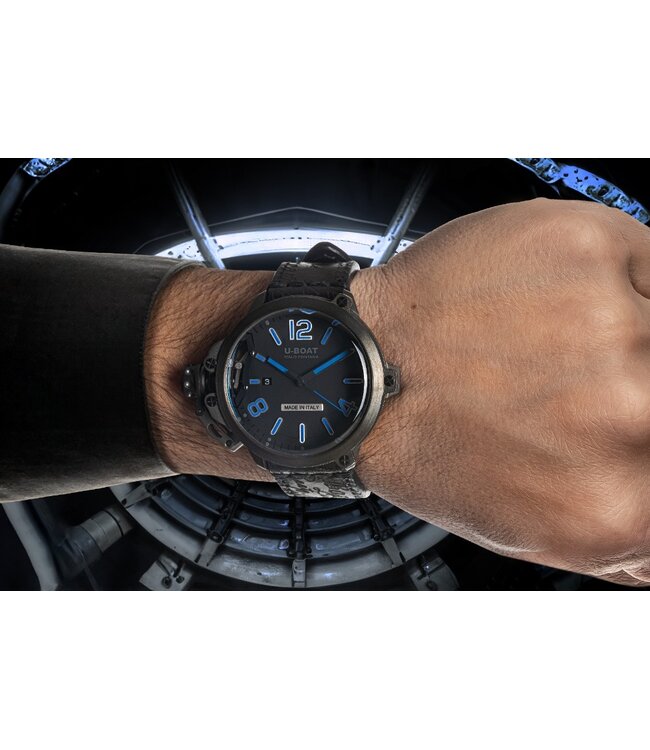 U-Boat 8806 Herrenuhr Capsule 50 mm