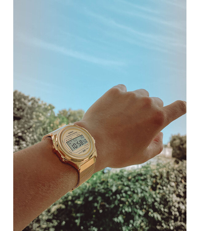 Casio  A171WEMG-9AEF Damenuhr Vintage 37 mm