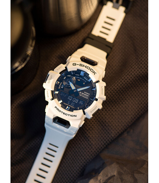 Casio  GBA-900-7AER Herrenuhr G-Shock 46 mm
