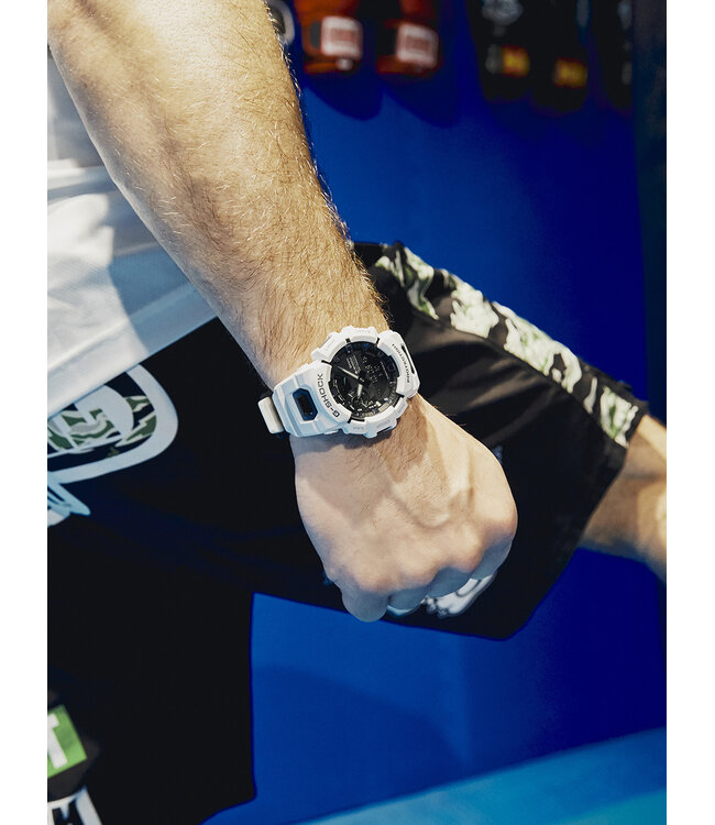 Casio  GBA-900-7AER Herrenuhr G-Shock 46 mm