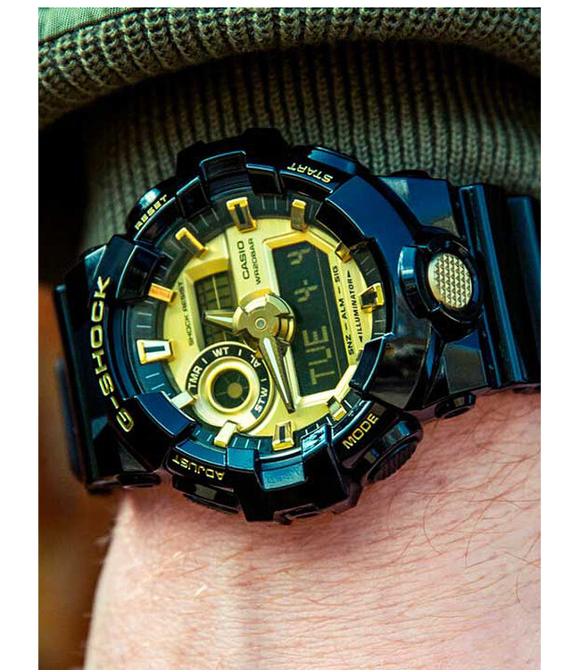 Casio  GA-710GB-1AER Herrenuhr G-Shock 53 mm