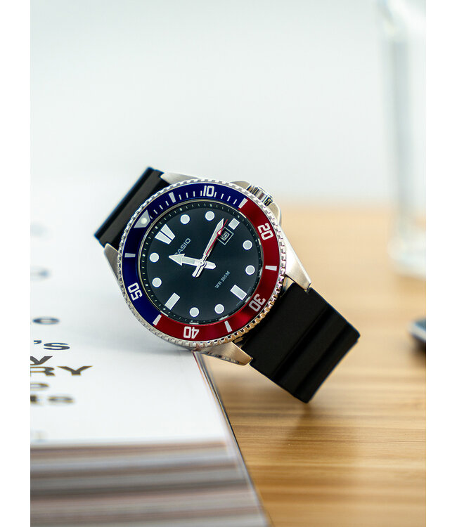 Casio  MDV-107-1A3VEF Herrenuhr Collection 44 mm