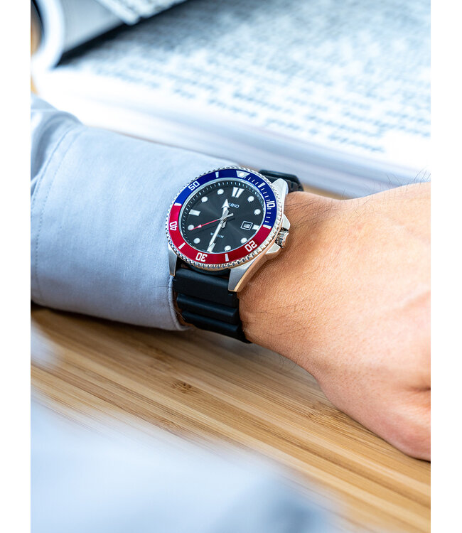 Casio  MDV-107-1A3VEF Herrenuhr Collection 44 mm