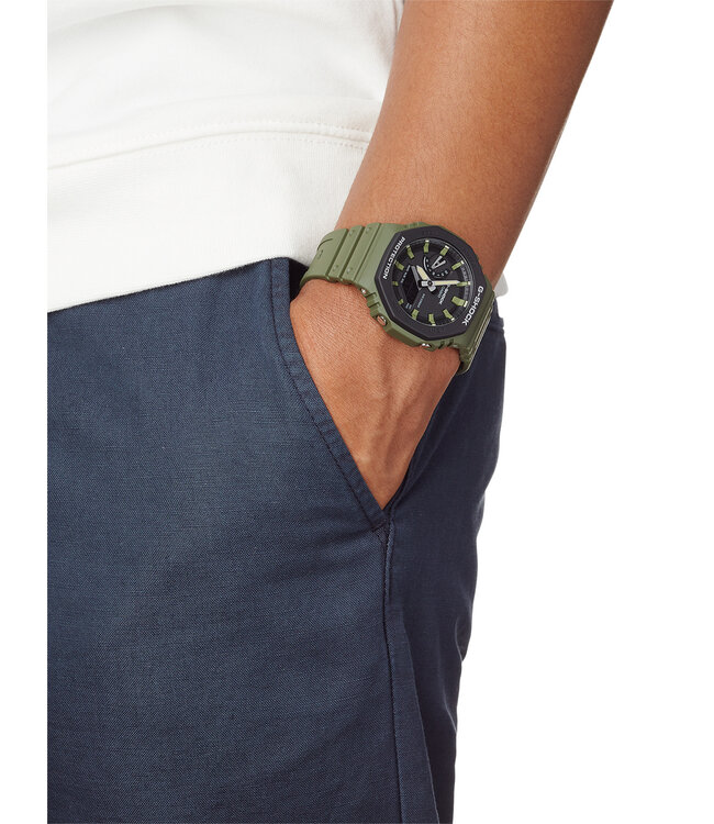 Casio  GA-2110SU-3AER Herrenuhr G-Shock 45 mm
